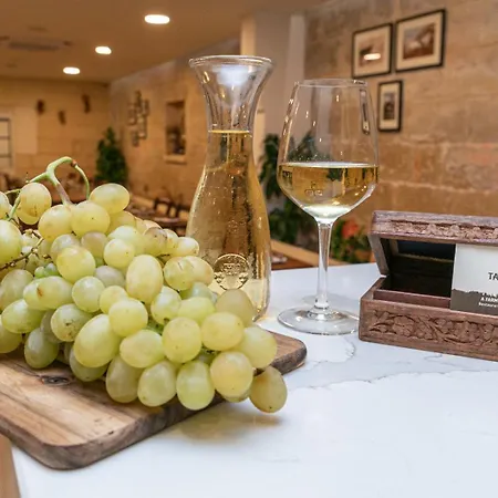 Ta' Gingel Farm Agriturisim B&b. Malta