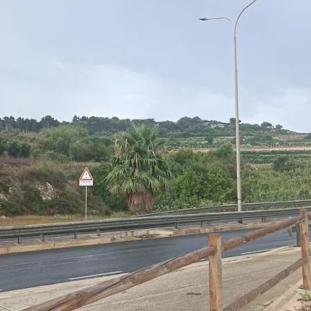Agroturismo Ta' Gingel Farm Agriturisim B&b. Malta *