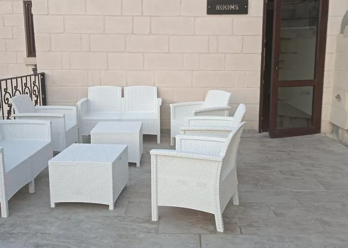 Farm stay Ta' Gingel Farm Agriturisim B&b. Malta *