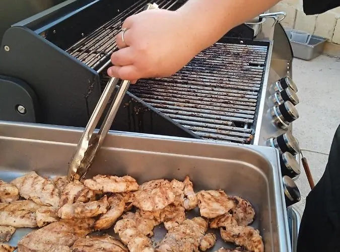 Ta' Gingel Farm Agriturisim B&b. Malta Agroturismo St Paul's Bay