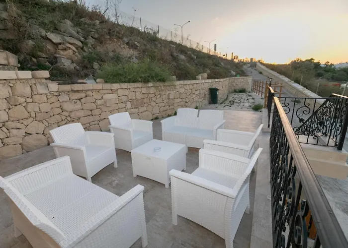 Ta' Gingel Farm Agriturisim B&b. Malta St Paul's Bay