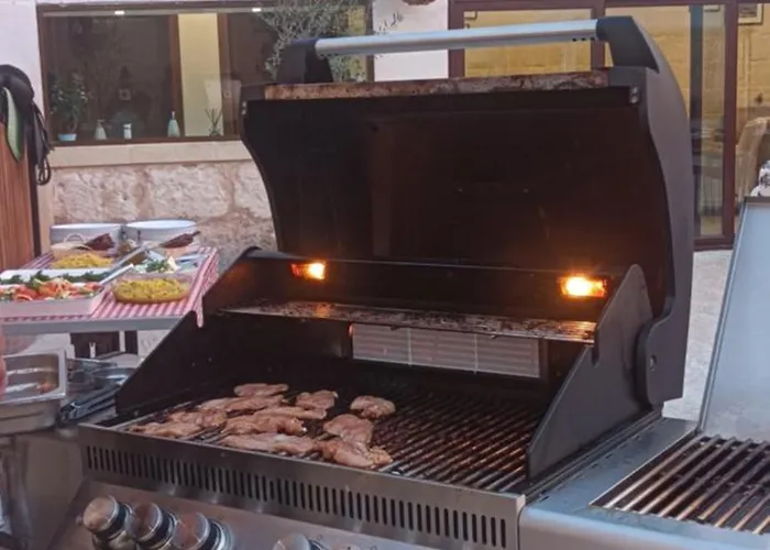 Ta' Gingel Farm Agriturisim B&b. Malta Farm stay St. Paul's Bay