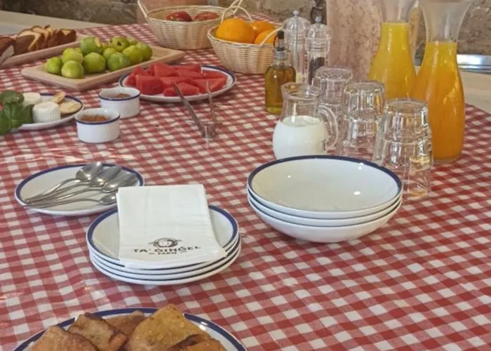 Ta' Gingel Farm Agriturisim B&b. Malta Κατάλυμα σε φάρμα *